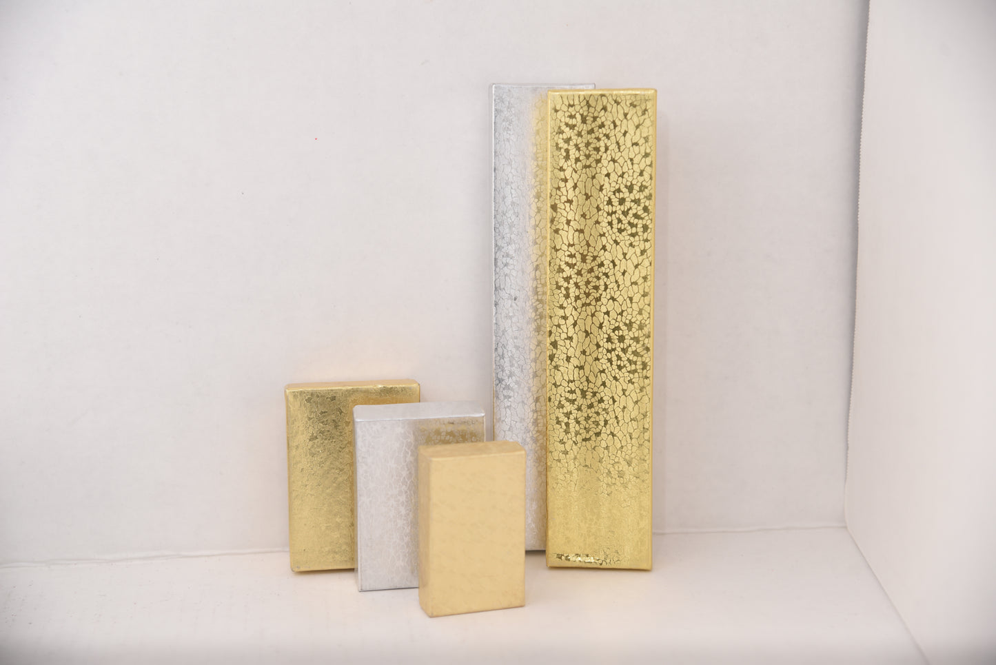 New Era Pharmacy: Small Jewelry Boxes Gold and Silver